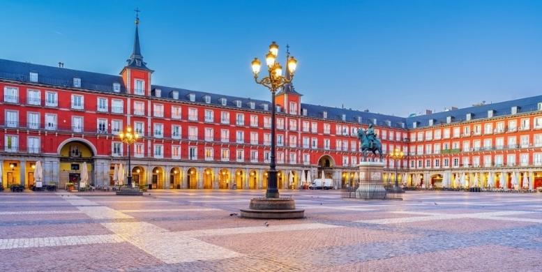 Madrid: desfile de la Fiesta Nacional: cortes de tráfico y dónde aparc